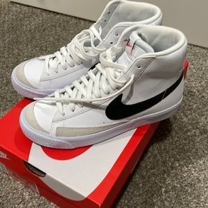 Nike Blazer mid